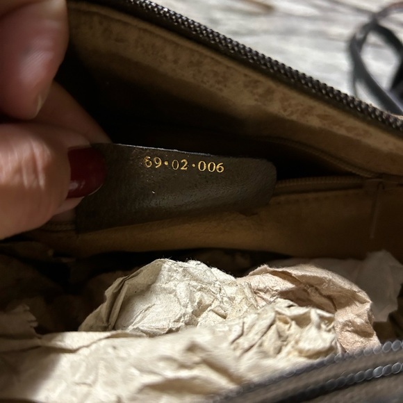 Gucci purse - Picture 5 of 7